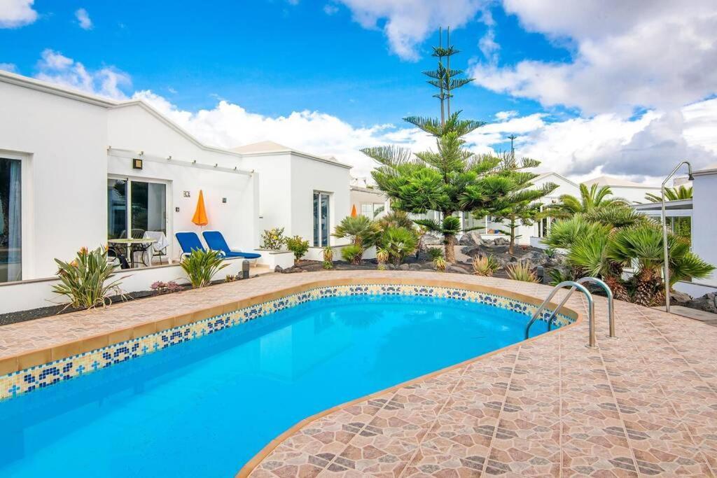 Luxurious Bungalow A2 In A Quiet Complex With Pool 100M From The Sea ชาร์โก เดล ปาโล ภายนอก รูปภาพ